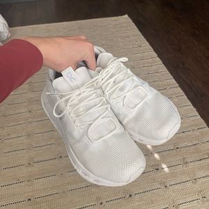 On Cloudnova All White